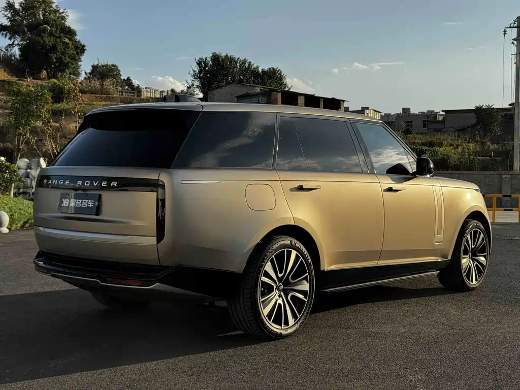 Land Rover Range Rover — миниатюра 17