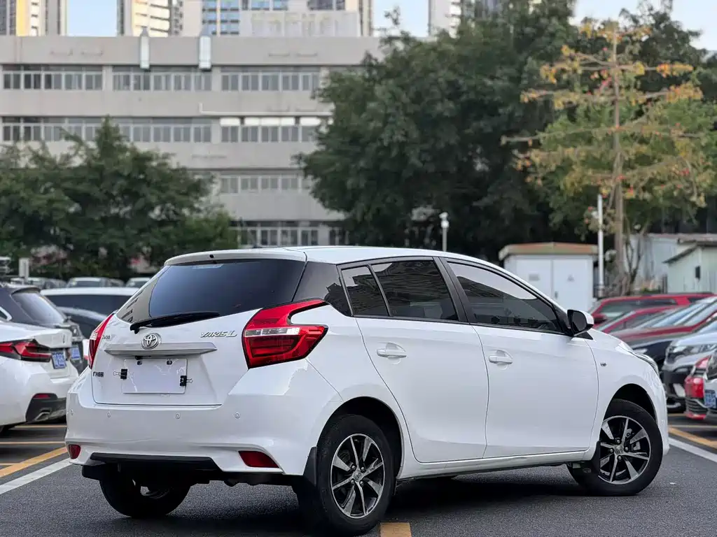 TOYOTA YARIS L ZHIXUAN