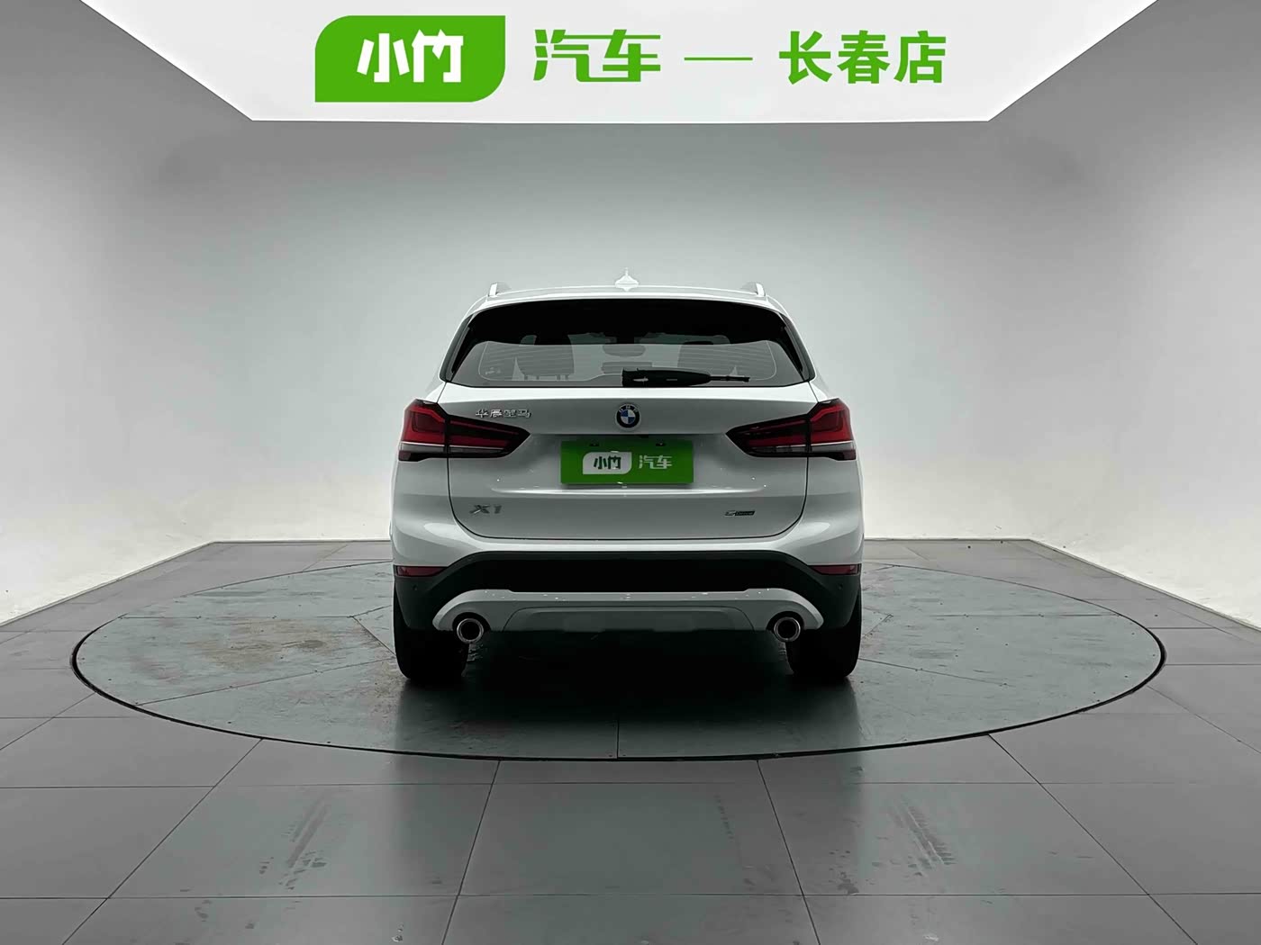 BMW X1 1.5 л 2022 г. Белый, пробег 25000 км