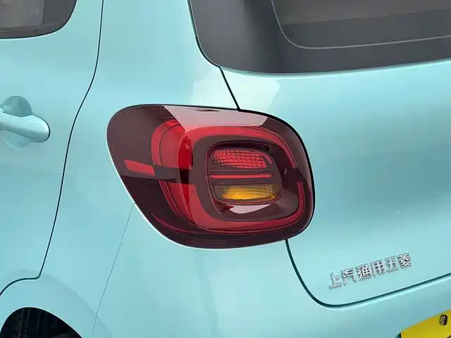 Wuling MINIEV — миниатюра 20