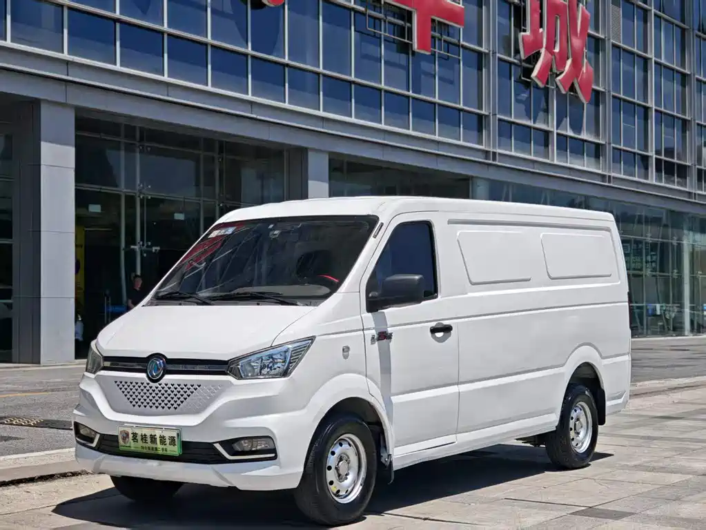 Yufeng EM26 2022