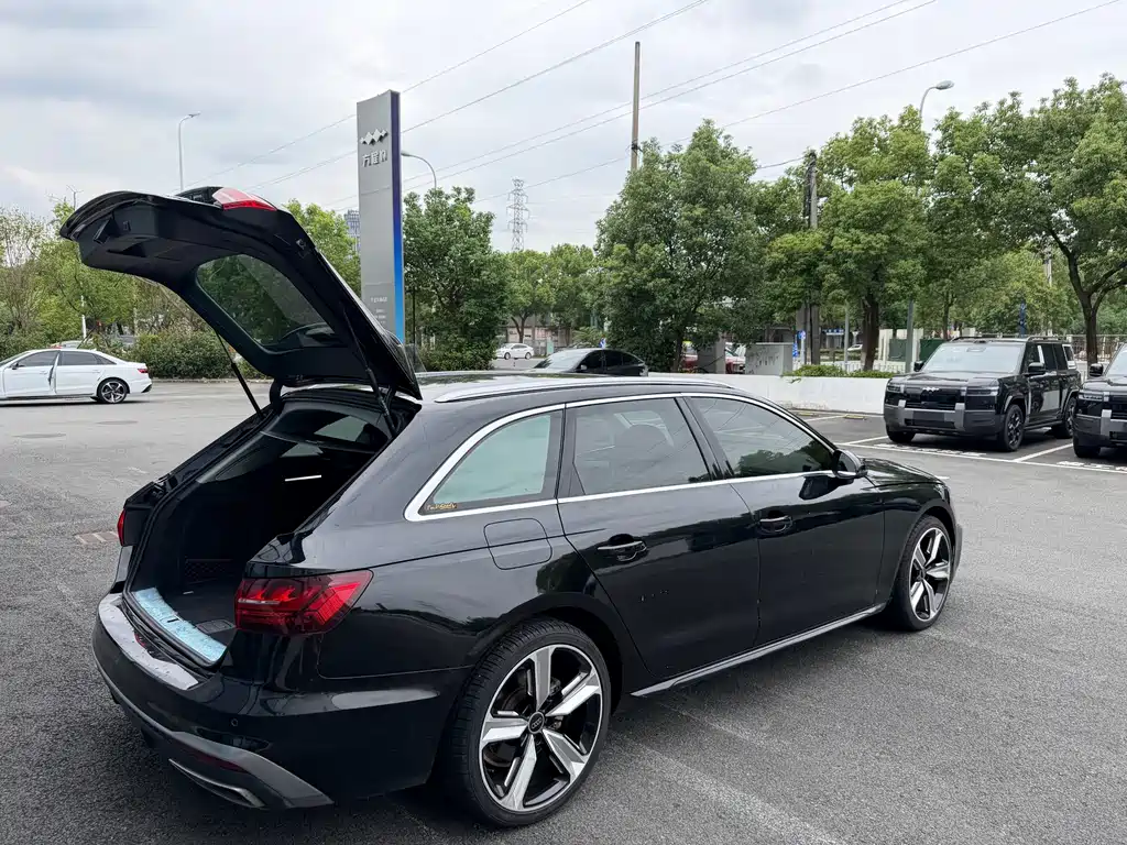 Audi A4 (Import) — миниатюра 9