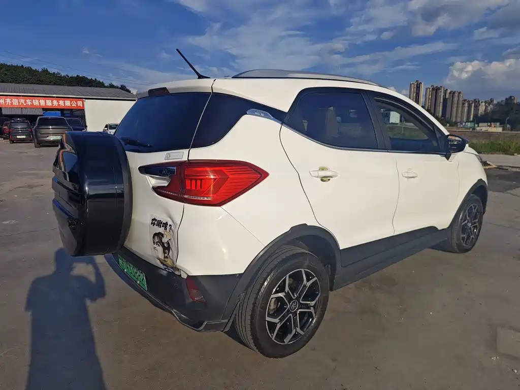 BYD Yuan Pro - фото 7