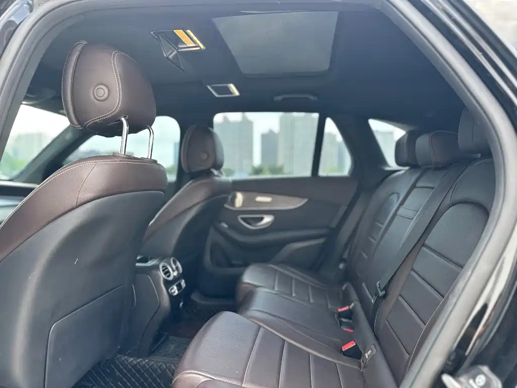 Mercedes-Benz GLC — миниатюра 8