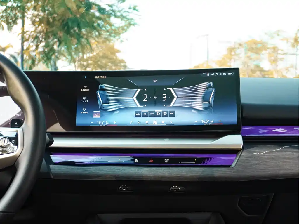 BMW 5 Series — миниатюра 20