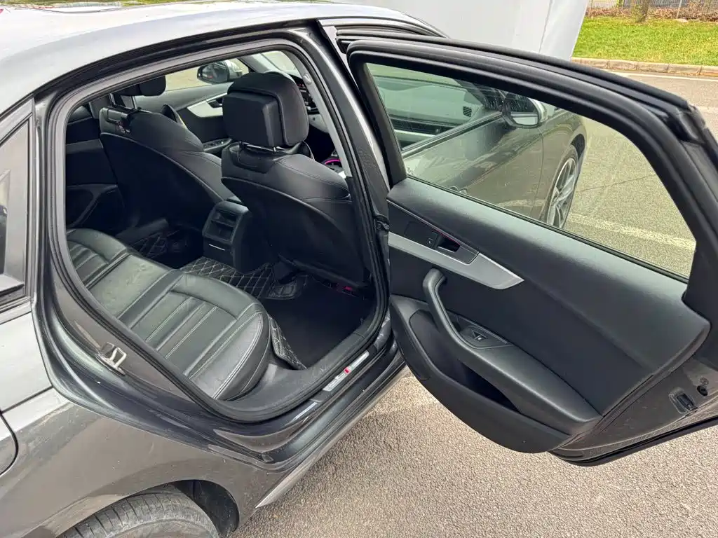 Audi A4L — миниатюра 25