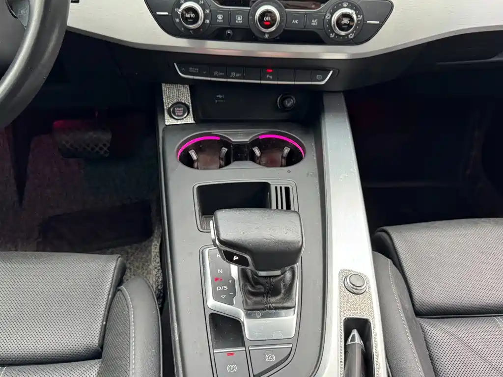 Audi A4L — миниатюра 20
