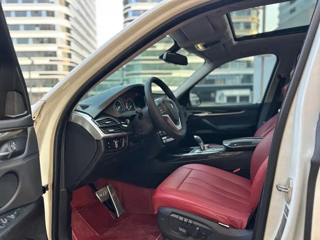 BMW X5 (Import) — миниатюра 4