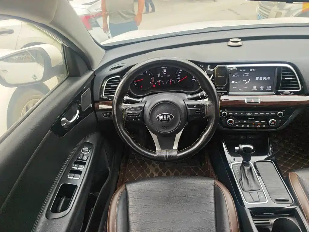 Kia K4 — миниатюра 6