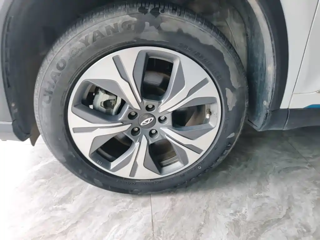 Chery Tiggo 8 PRO NEV — миниатюра 23