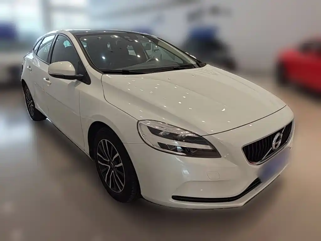 Volvo V40 — миниатюра 6