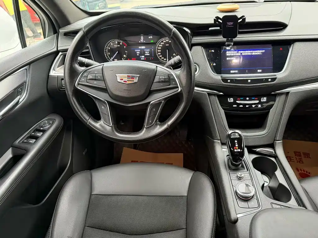 Cadillac XT5 — миниатюра 5
