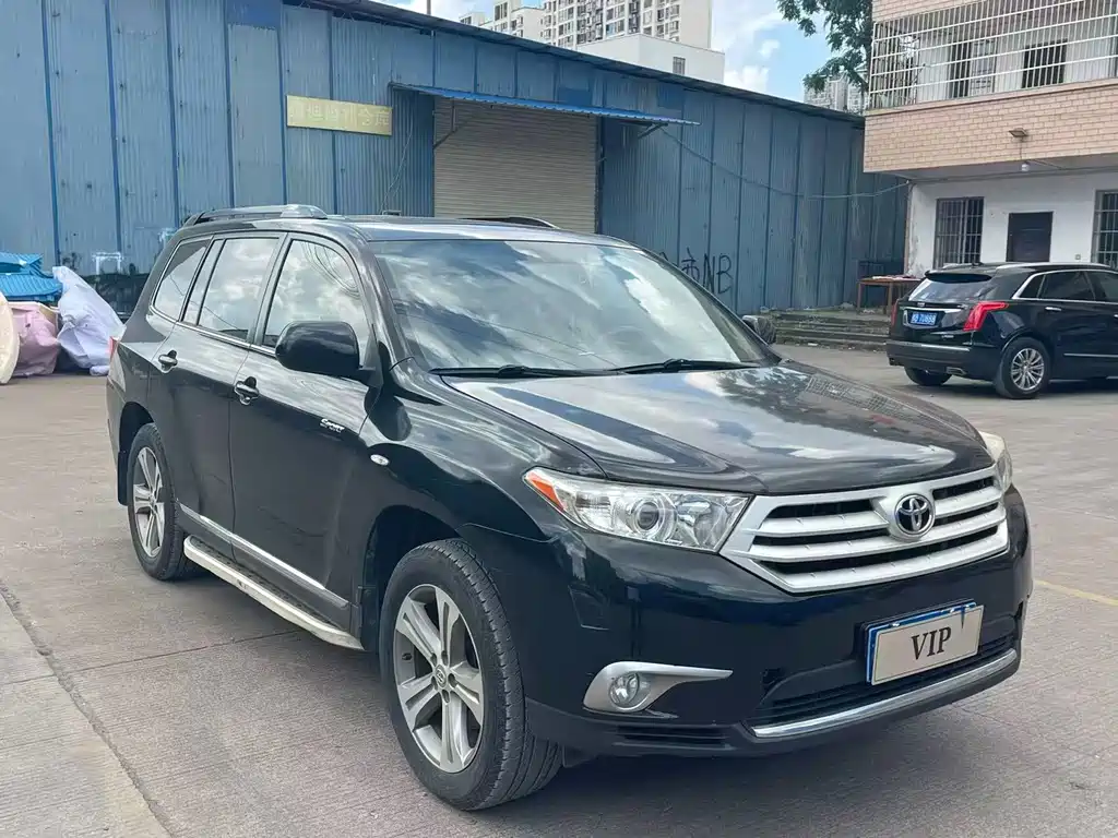 Toyota Highlander — миниатюра 3