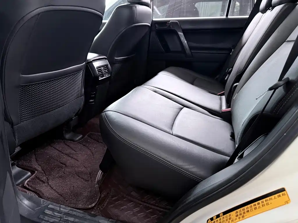 Toyota Prado — миниатюра 10