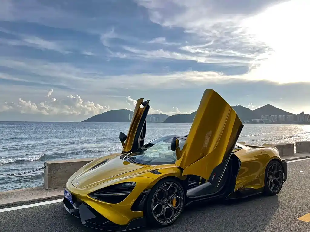 McLaren 720S 2020