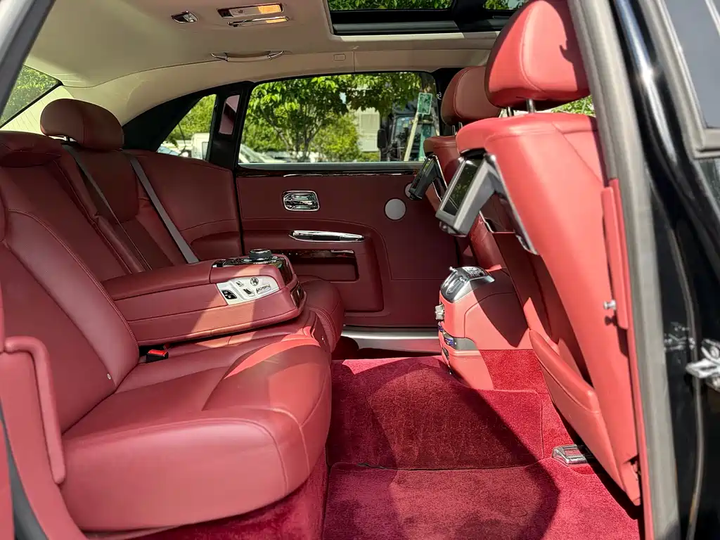 Rolls-Royce Ghost — фотографии объявления, Фото 19