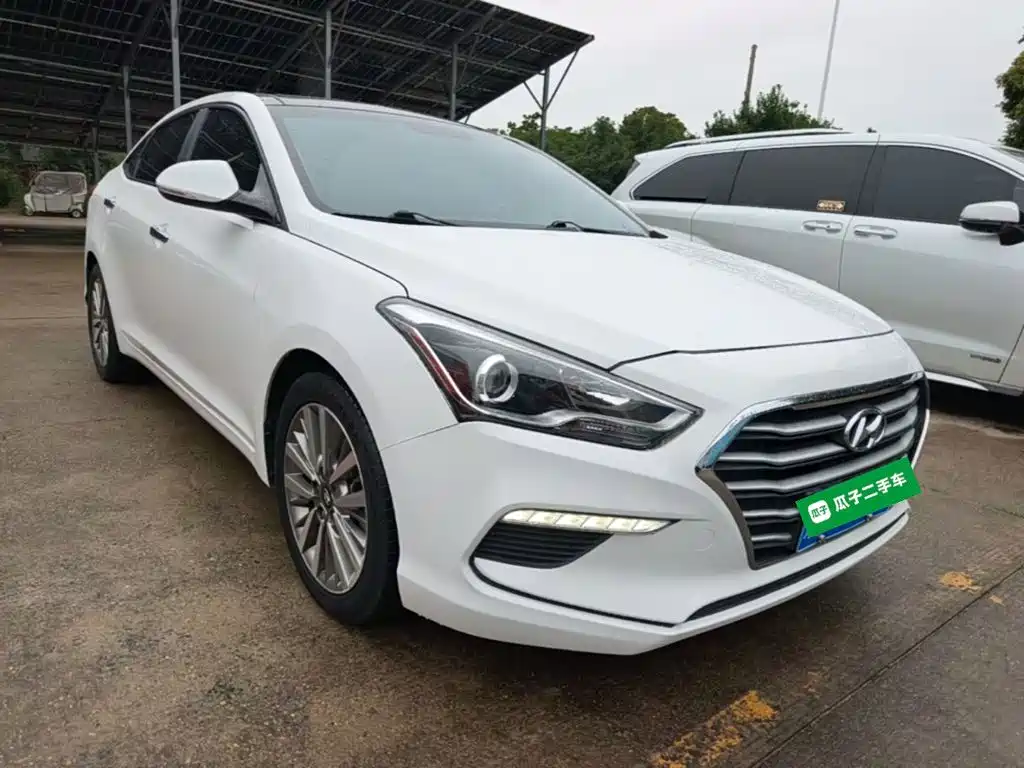 Hyundai Mistra — миниатюра 4