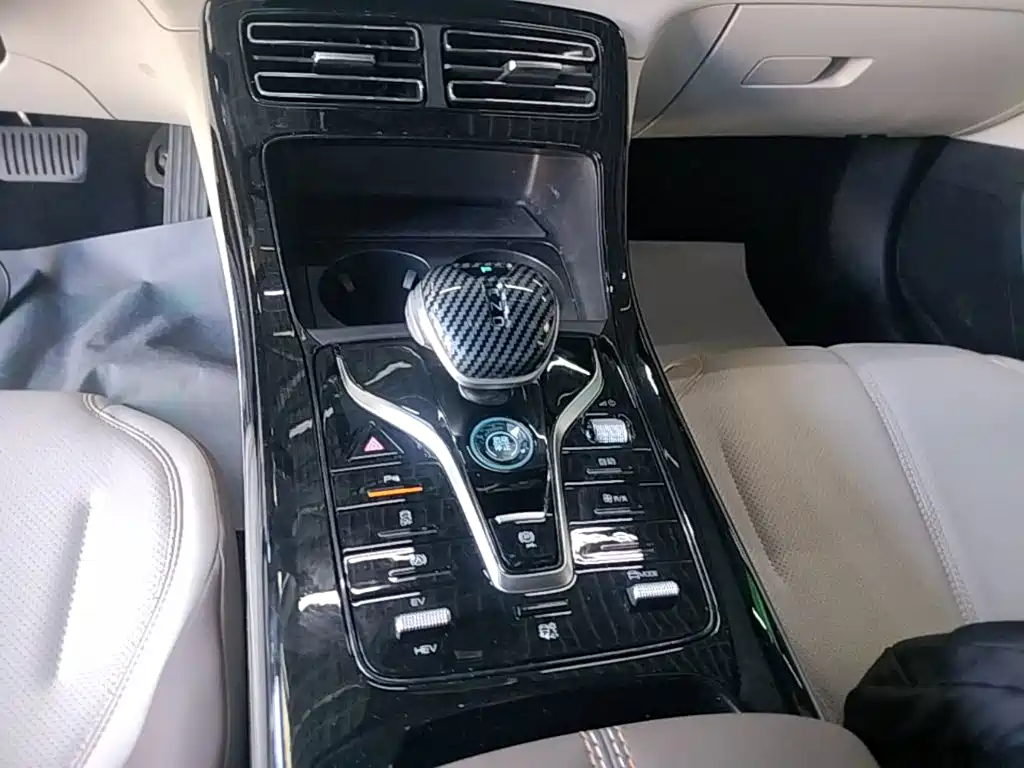BYD Qin PLUS — миниатюра 14