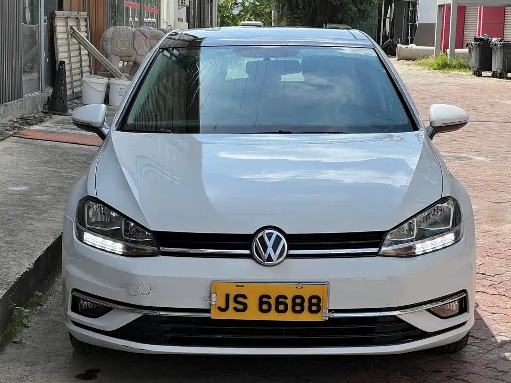 Volkswagen Golf 2019 200TSI DSG Comfort VI