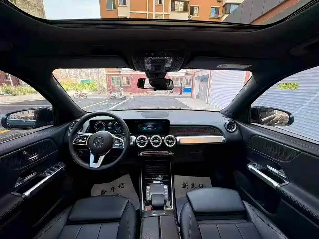 Mercedes-Benz GLB — миниатюра 5
