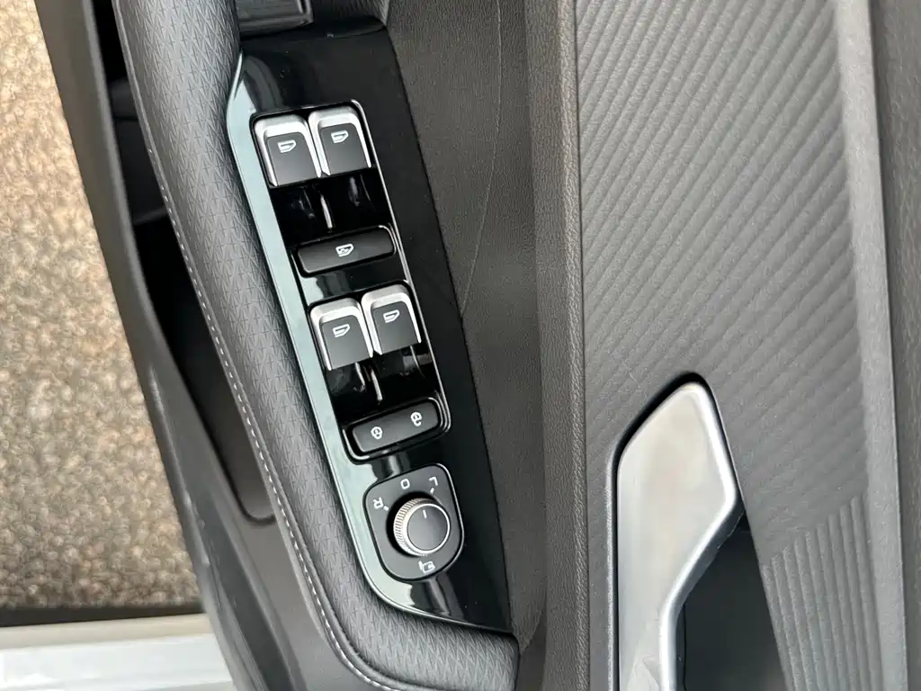 Geely Binrui 2024 COOL 1.5T DCT