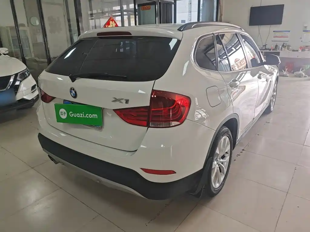 BMW X1 — миниатюра 7