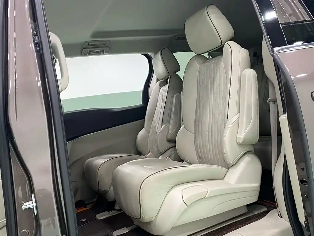 Buick GL8 2022 652T Luxury