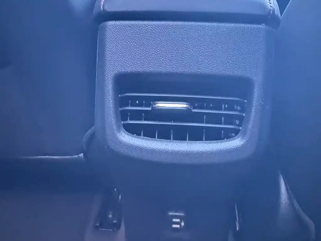 Chevrolet Volando — миниатюра 13