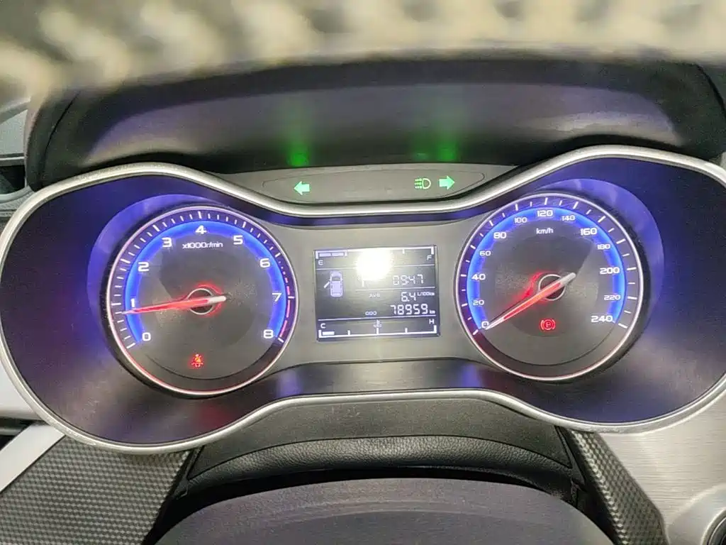 Geely Vision — миниатюра 12