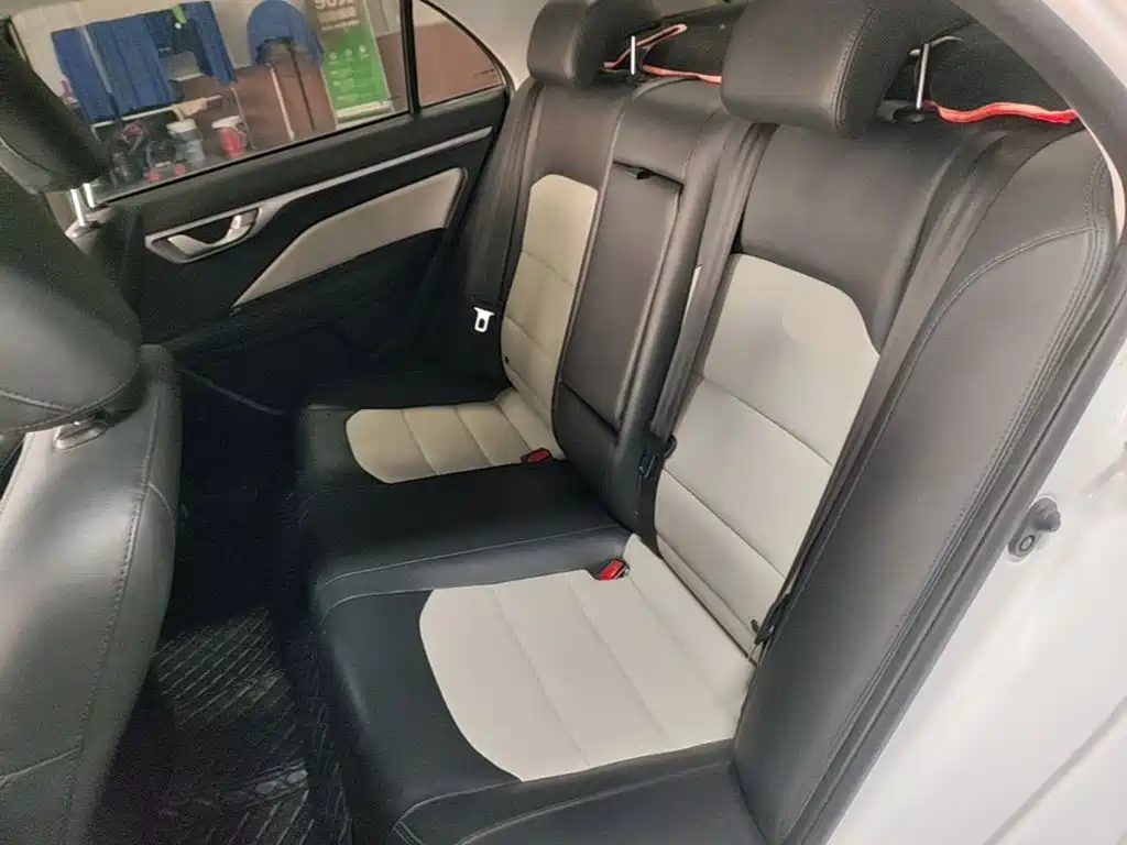 Geely Vision — миниатюра 17