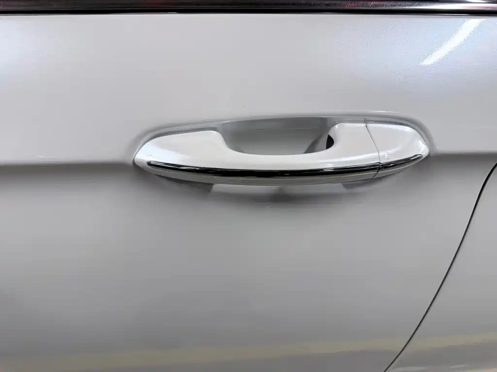 Ford Edge — миниатюра 7