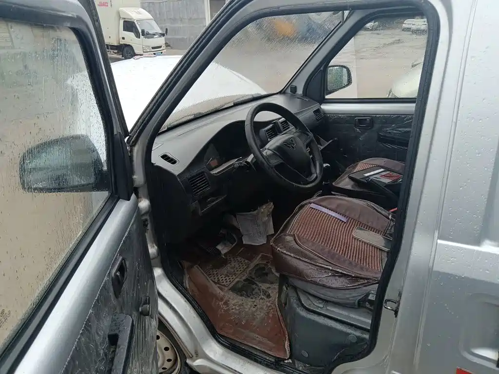 Wuling Rongguang — миниатюра 14