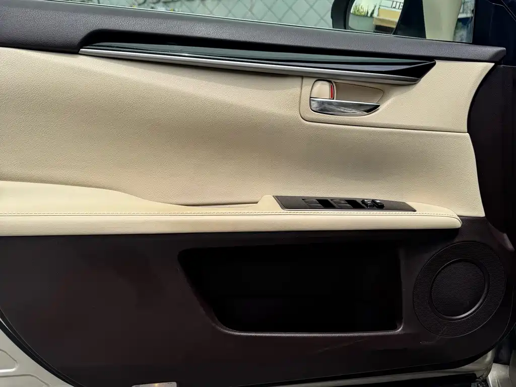 Lexus ES 2015 200 Elite