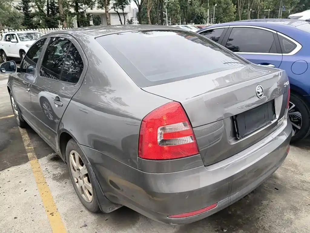 Skoda Octavia — миниатюра 5