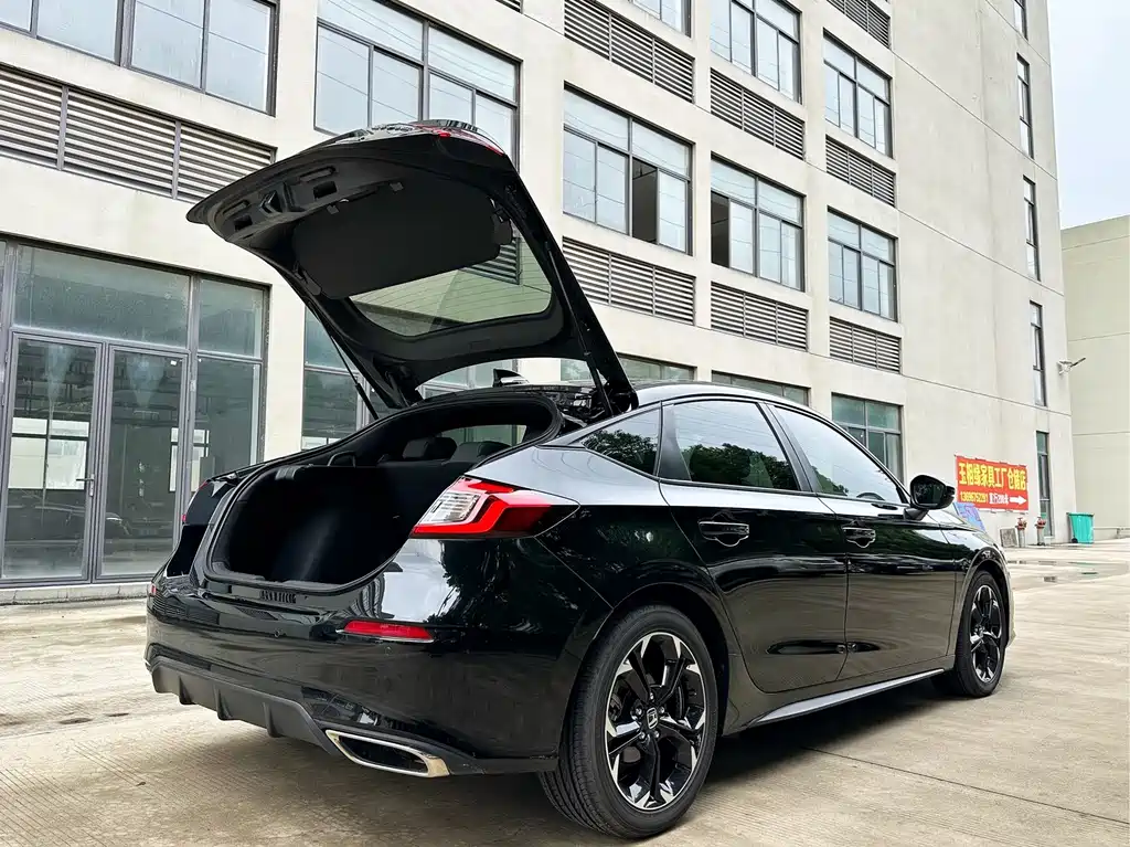 Honda Civic — миниатюра 13