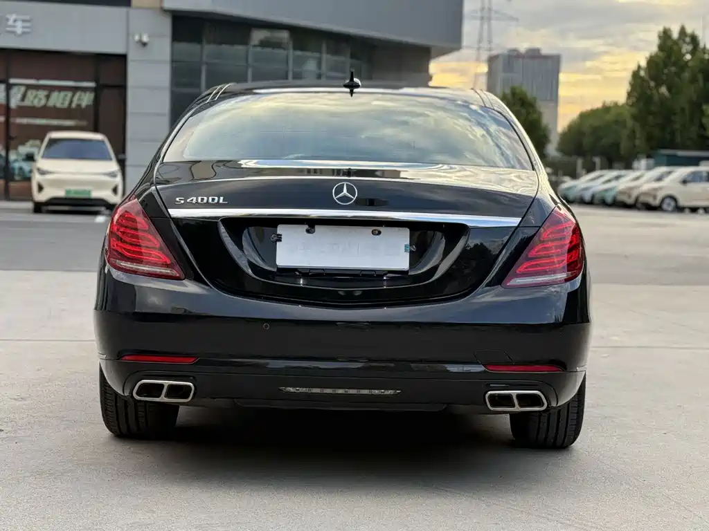 Mercedes-Benz S-Class — миниатюра 9