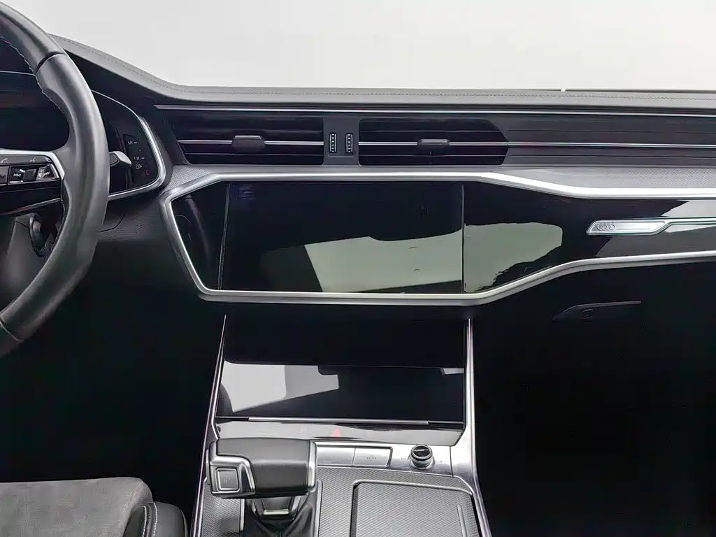 Audi A6L — миниатюра 12
