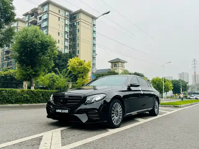 MERCEDES-BENZ  E CLASS