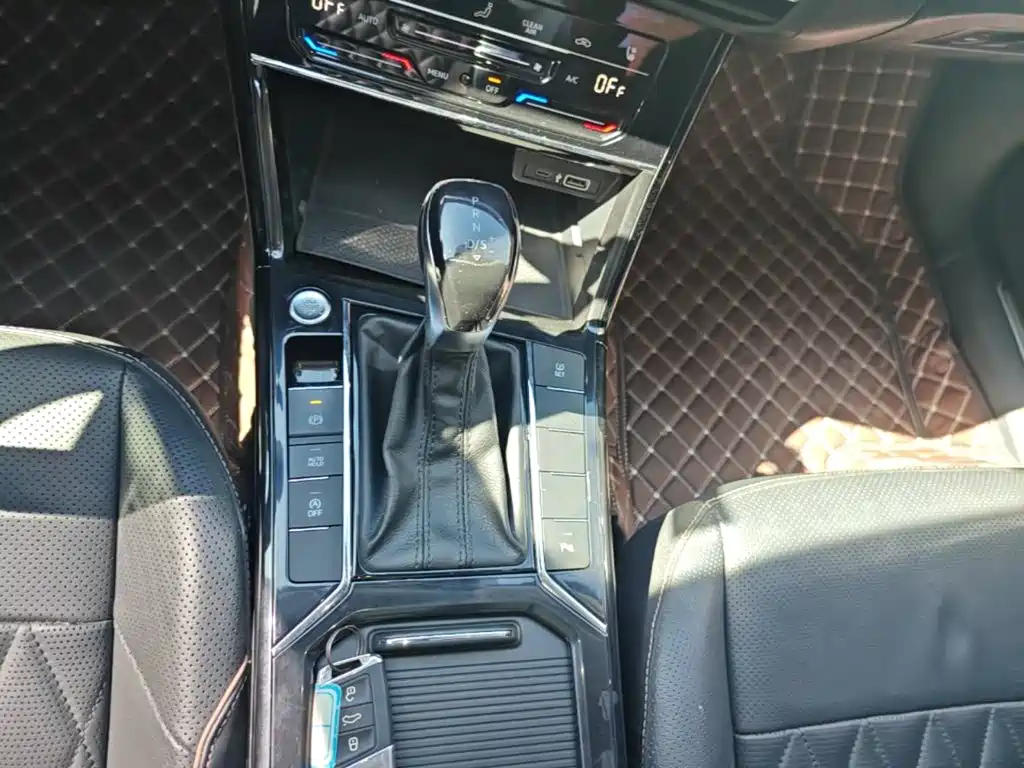 Volkswagen Passat — миниатюра 14