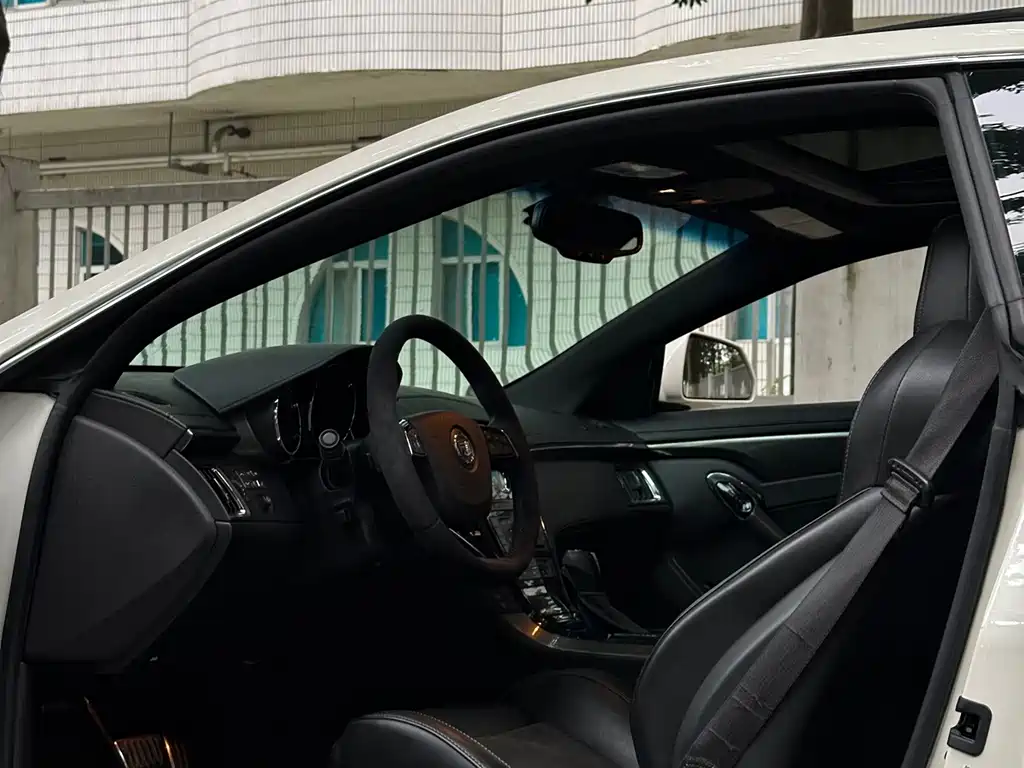 Cadillac CTS — миниатюра 9