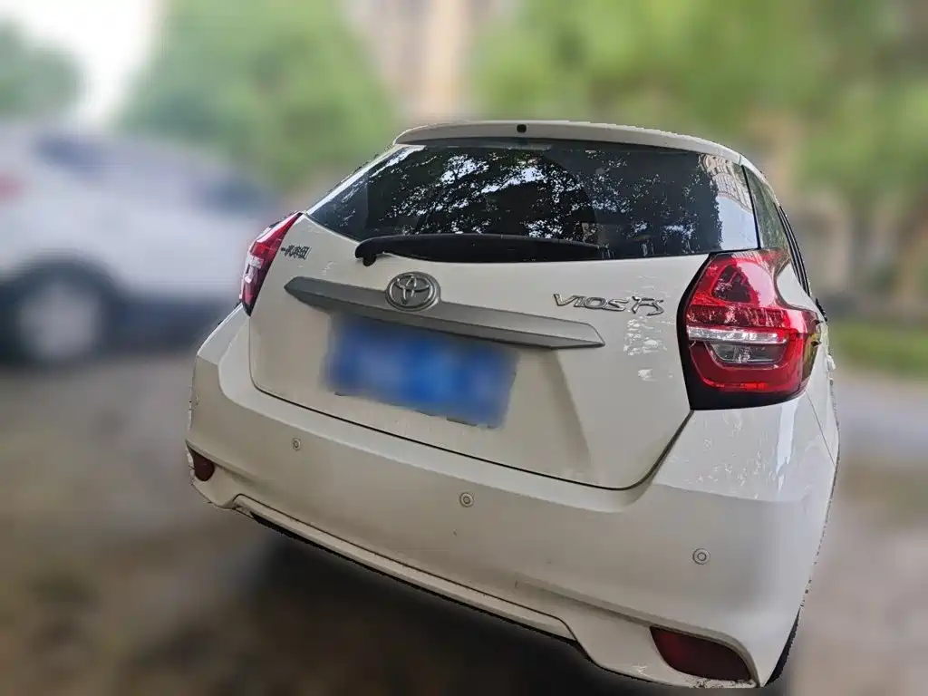Toyota Vios FS — миниатюра 3