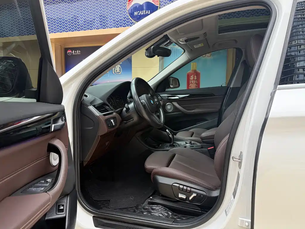 BMW X1 — миниатюра 5