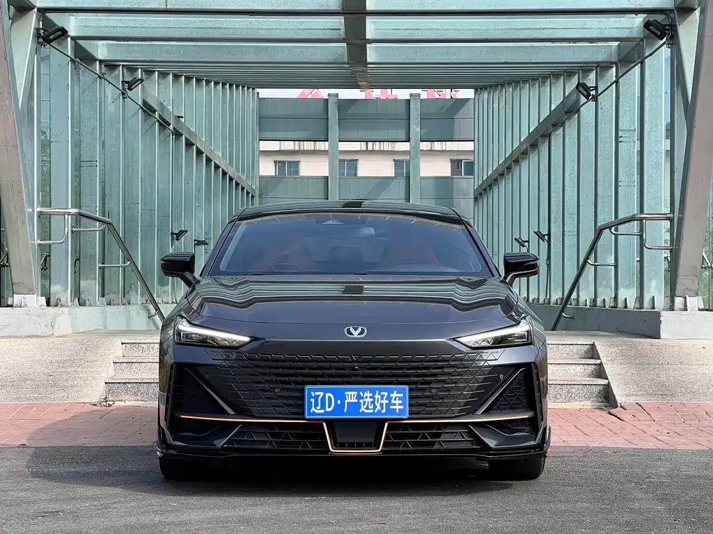 Changan UNI-V — миниатюра 2