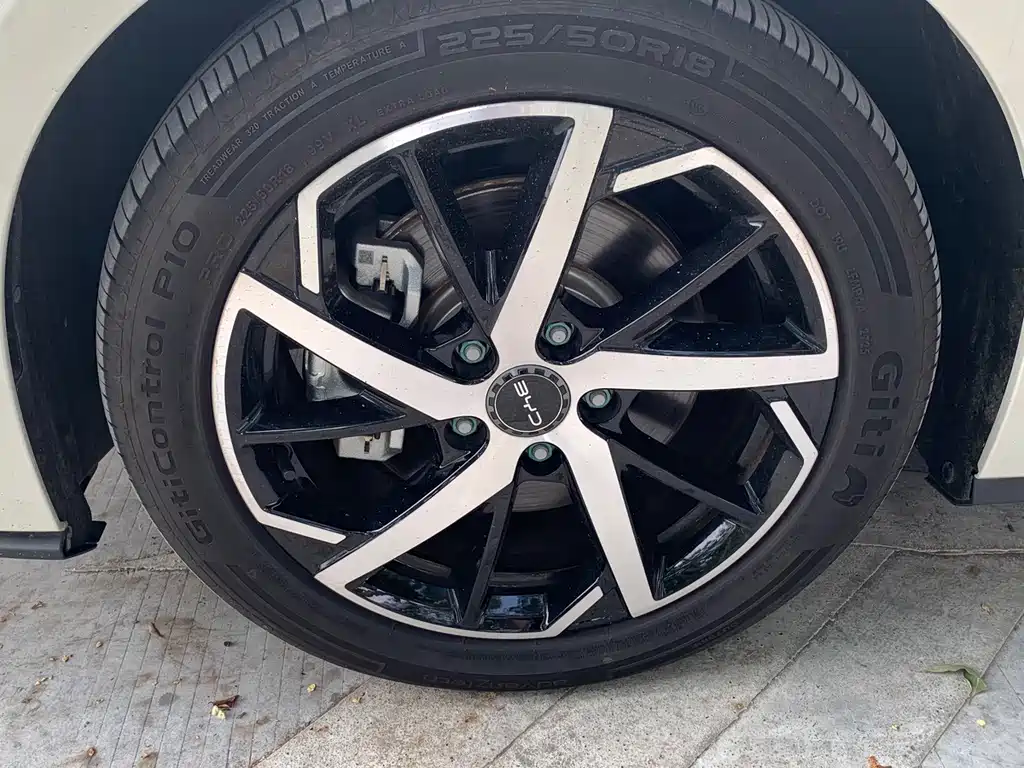 BYD Seal 07 DM-i — миниатюра 4