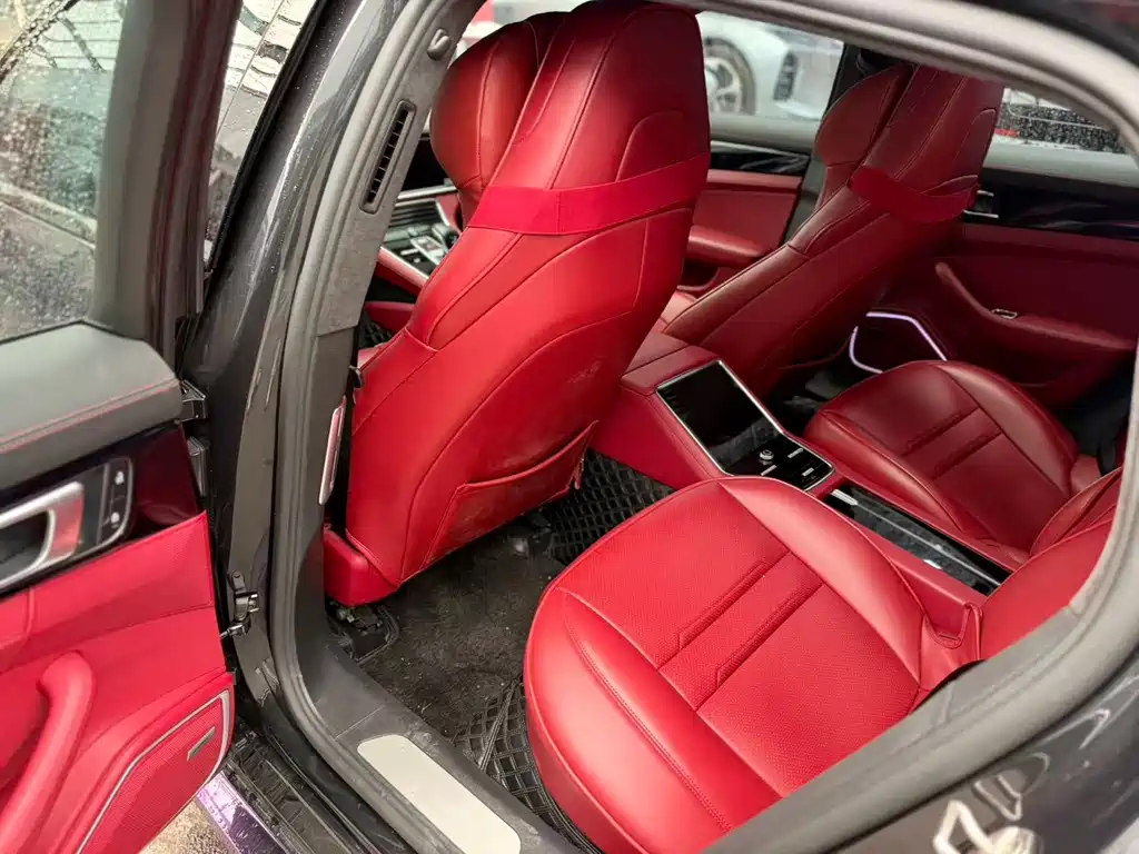 Porsche Panamera — миниатюра 7