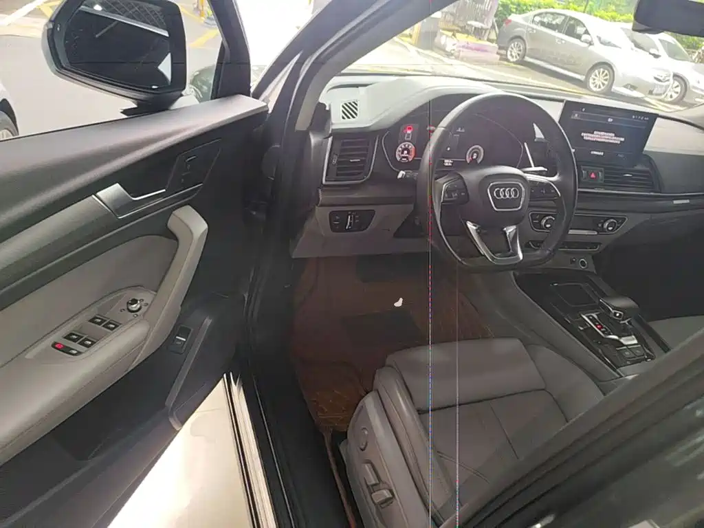 Audi Q5L — миниатюра 16
