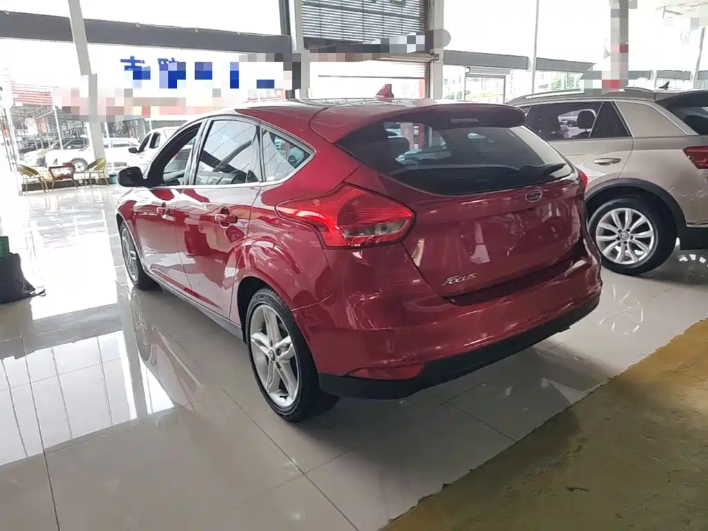 Ford Focus — миниатюра 5