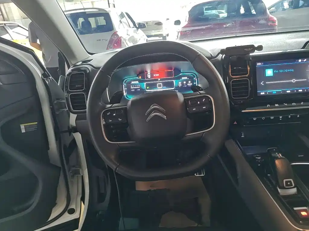 Citroen C5 AIRCROSS — миниатюра 11