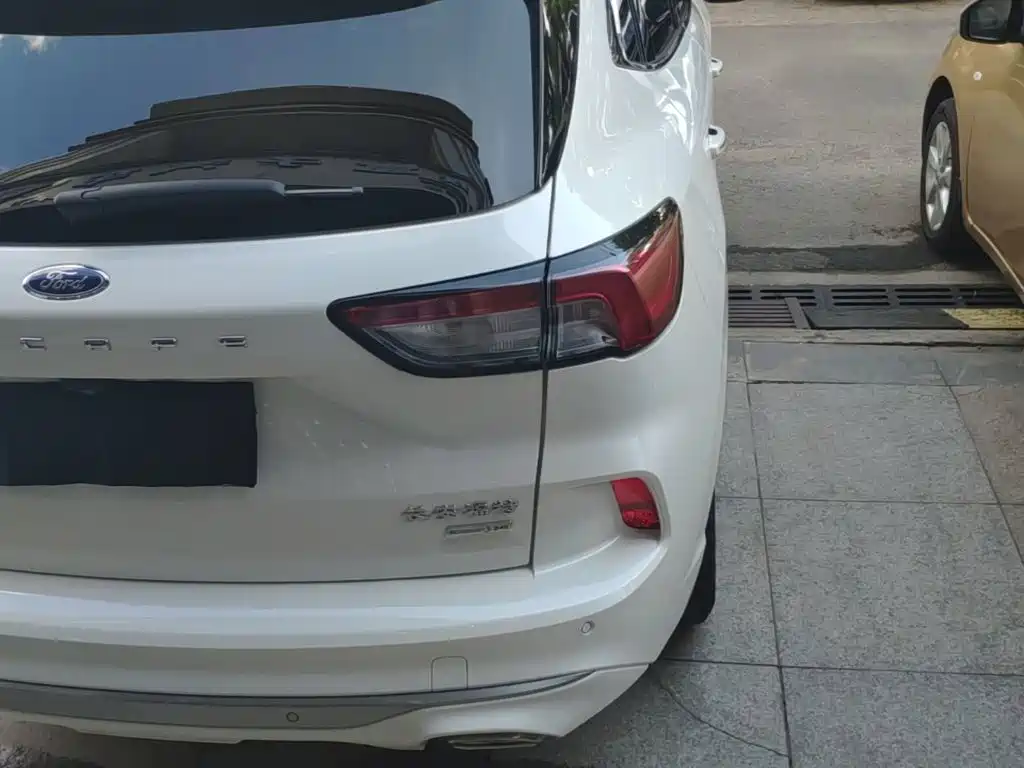 Ford Escape — миниатюра 8