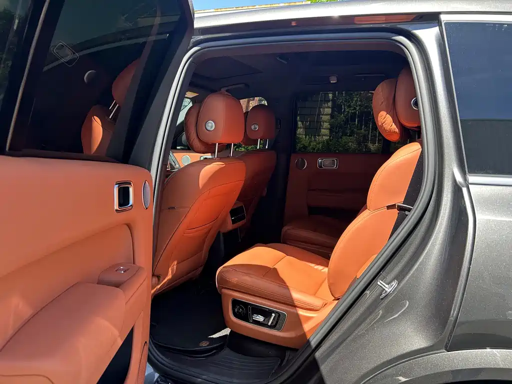 Li Auto Li L8 — миниатюра 5